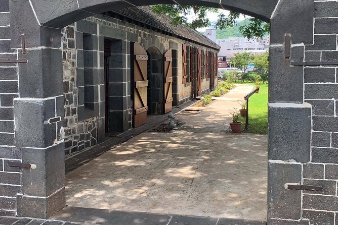 Private Guided Tour of Northern Mauritius with Shopping in Port Louis - Mont Choisy, Cap Malheureux, And Coin De Mire Photos