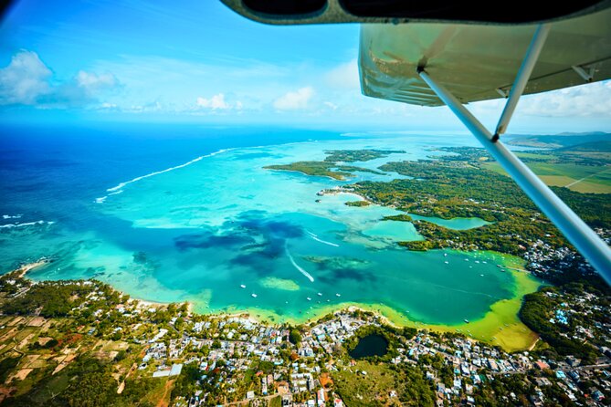 Seaplane Tours over the turquoise lagoon of the East of Mauritius - Weather and Reschedules: How to Keep the Day Smooth