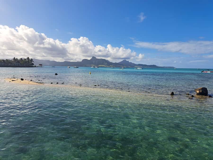 South Tour - South Mauritius Route: waterfall, turtles, temples, rum, and Le Morne