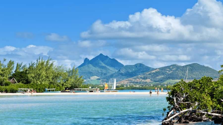 Southern Mauritius: Volcanoes & Coloured Earth - Lunch break and pacing: how the day avoids feeling too rushed