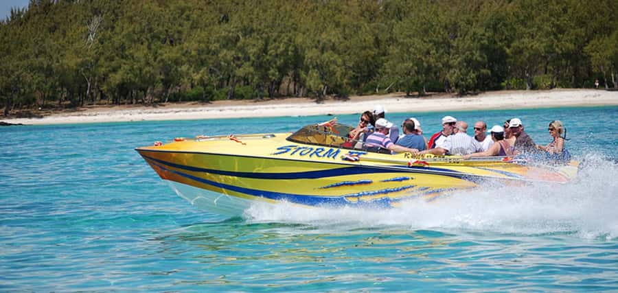Speed boat to Ile aux Cerfs: Full day incl Lunch & Transfer - What to Bring (and What to Do) for a Smooth Day