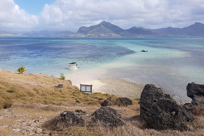 Speed Boat Tour île aux Cerfs and Others Gems of The South - Price and value at about $81.30 per person