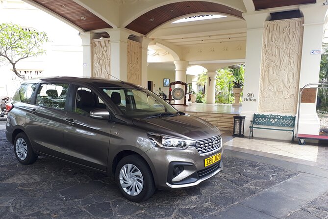 Taxi Mauritius Airport Transfers - Airport to Chamarel in about an hour, with a driver who actually waits