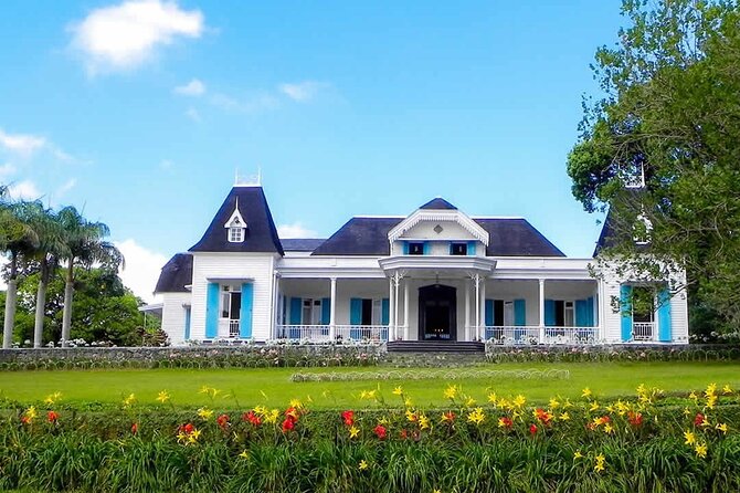 The Gorgeous East: Bois Cheri Tea factory, Rhumerie St-Aubin, Mahebourg & Lunch - Mahebourg lunch and the National History Museum stop