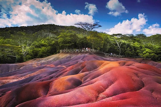 Tropical South West of Mauritius: Full-day All Inclusive tour (Visit to 3 parks) - Alexandra Falls viewpoint: postcard views and a chance to climb