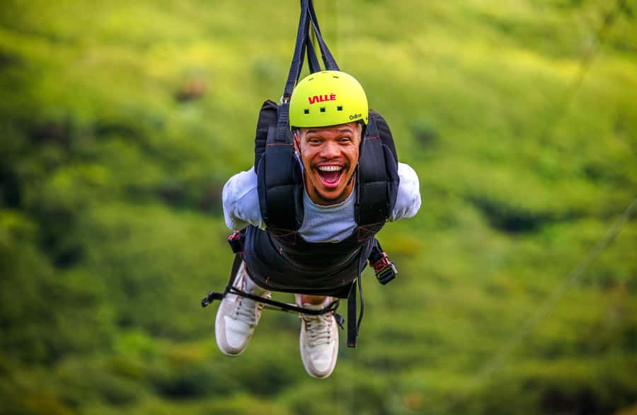 Vallé Advenature Park: Signature Zipline - The Signature Zipline, 1.5 km of flight over Mauritius