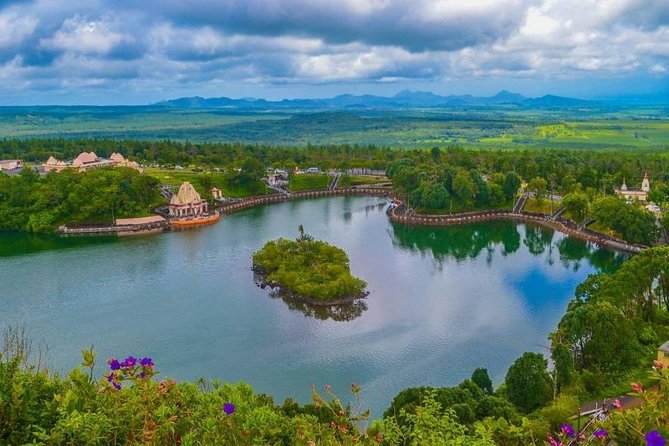 Wild South: Full-Day tour incl Rhumerie St Aubin, Bois cheri Tea factory & Lunch - Price and Logistics: What You’re Paying For